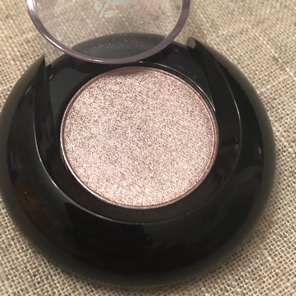 lancome pink zinc eyeshadow
